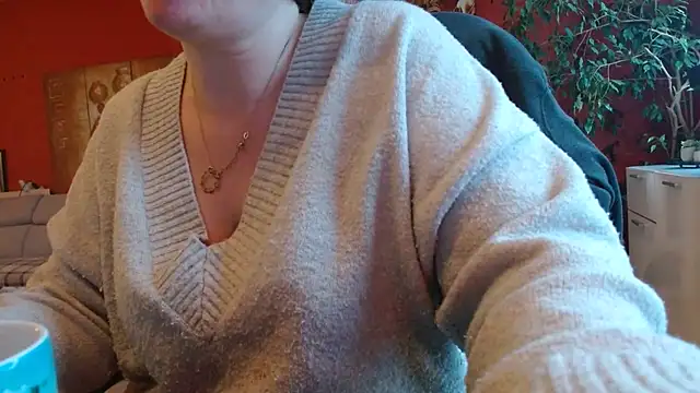 cruellaculdenfer67 online show from 10, 2, 2026