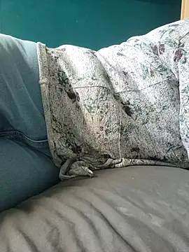 cruellaculdenfer67 online show from 13, 4, 2026