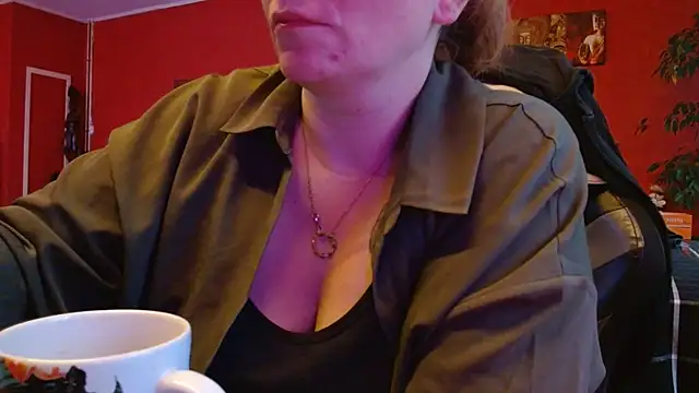 Snapshot of cruellaculdenfer67 chatting on 18, 11, 2025 cruellaculdenfer67 online show from 18, 11, 2025