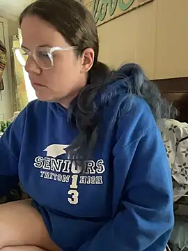 velvetta  online show from 18, 11, 2025