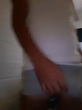 josehot151515 online show from 4, 11, 2025