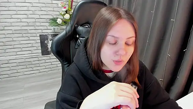 Snapshot of Kvetachka chatting on 2, 3, 2025 Kvetachka online show from 2, 3, 2025