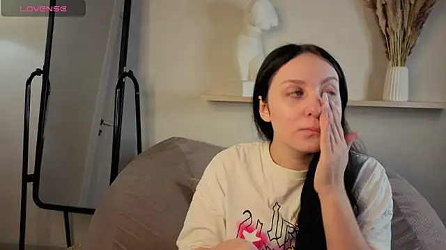 Snapshot of Kvetachka chatting on 19, 11, 2025 Kvetachka online show from 19, 11, 2025