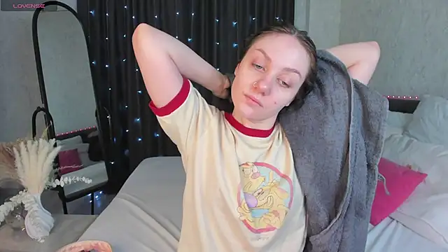 Snapshot of Kvetachka chatting on 4, 3, 2025 Kvetachka online show from 4, 3, 2025