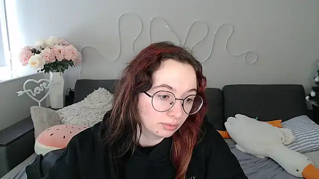 Mini Diva online show from 28, 2, 2026