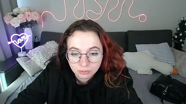 Mini Diva online show from 22, 4, 2026