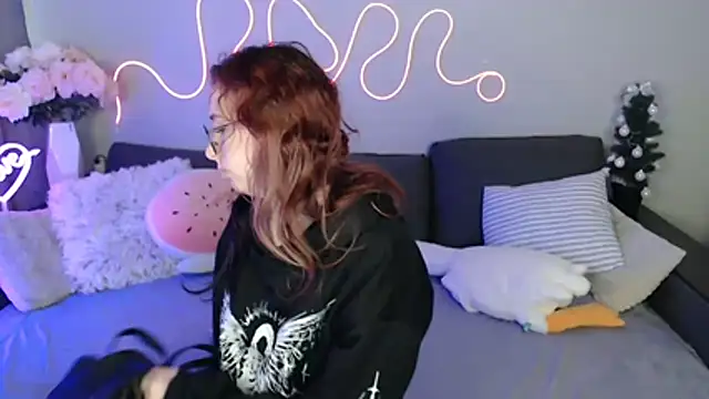 Mini Diva online show from 20, 3, 2026