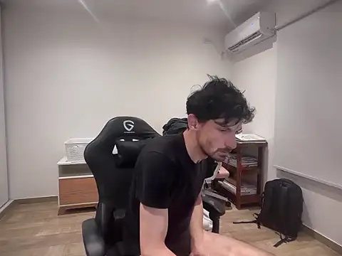 nicolaaaaas online show from 22, 9, 2025