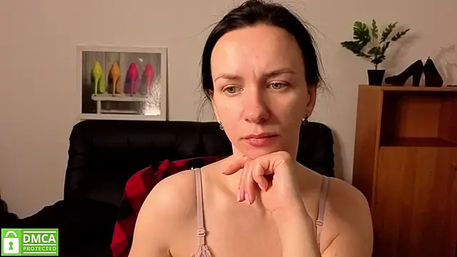 annakillianox online show from 23, 4, 2026