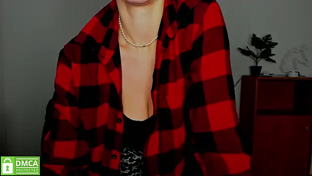 annakillianox online show from 2, 10, 2025