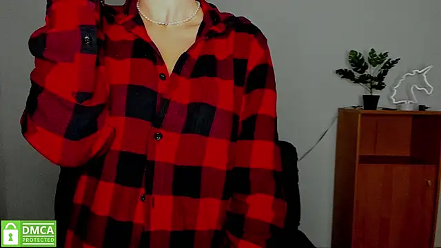 annakillianox online show from 6, 11, 2025