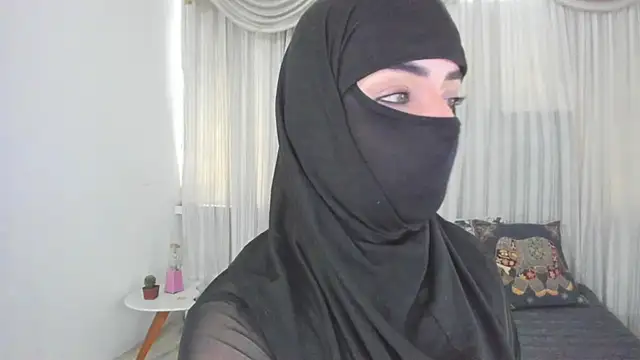 Uzra hayed online show from 3, 6, 2026