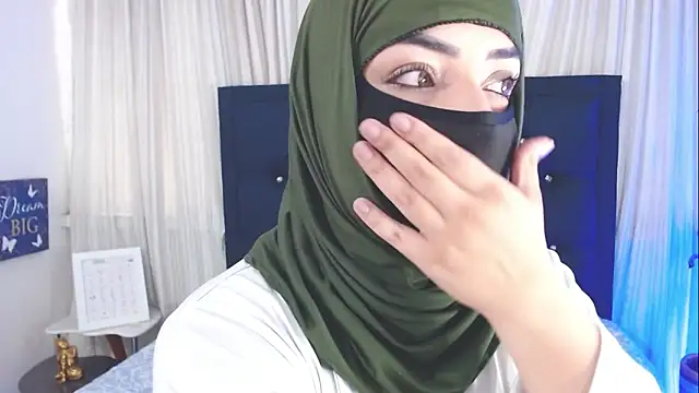 Uzra hayed online show from 12, 9, 2025