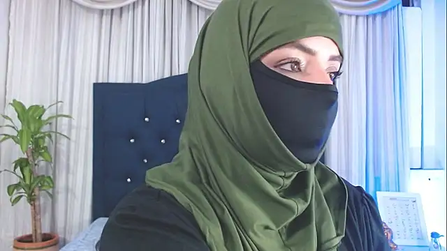 Uzra hayed online show from 6, 3, 2025