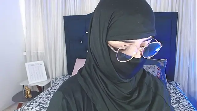 Uzra hayed online show from 12, 11, 2025