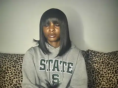 Toxique  online show from 5, 1, 2025