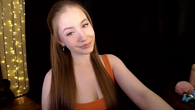 Snapshot of SindiWatsoon chatting on 28, 11, 2025 SindiWatsoon online show from 28, 11, 2025