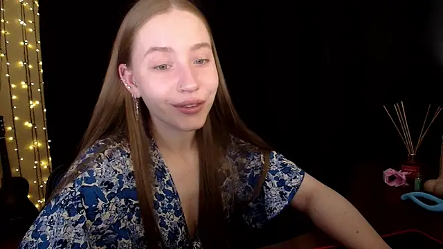 Snapshot of SindiWatsoon chatting on 4, 6, 2026 SindiWatsoon online show from 4, 6, 2026