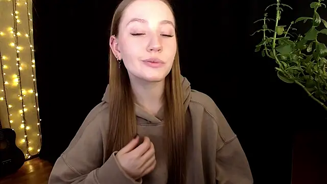 Snapshot of SindiWatsoon chatting on 20, 10, 2025 SindiWatsoon online show from 20, 10, 2025