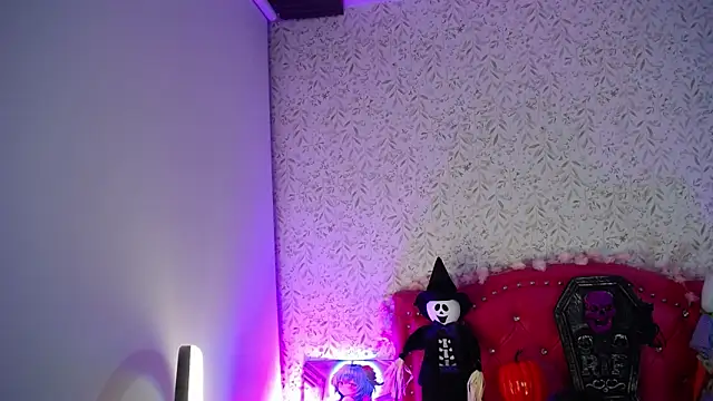 luly pink online show from 24, 10, 2025