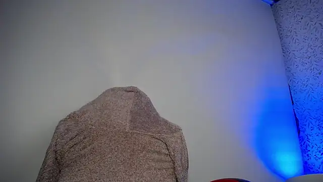 luly pink online show from 19, 3, 2026