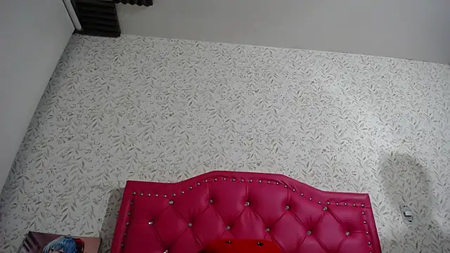 luly pink online show from 27, 9, 2025