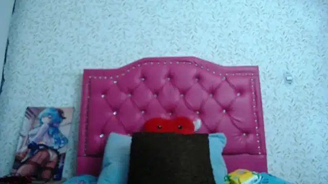 luly pink online show from 25, 9, 2025