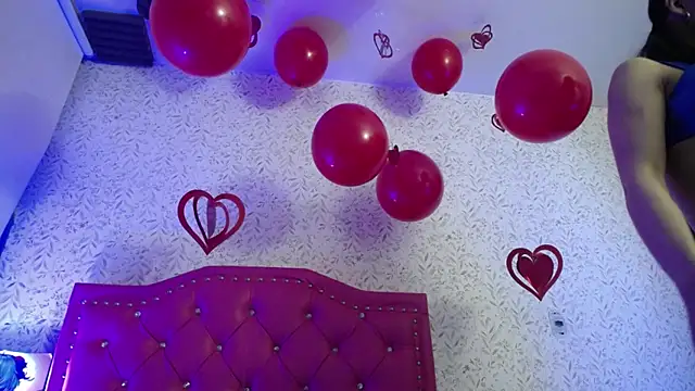 luly pink online show from 12, 2, 2026