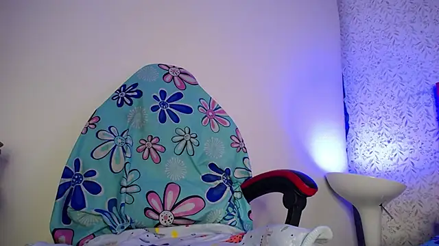 luly pink online show from 21, 3, 2026