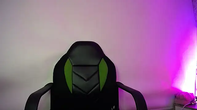 luly pink online show from 11, 9, 2025