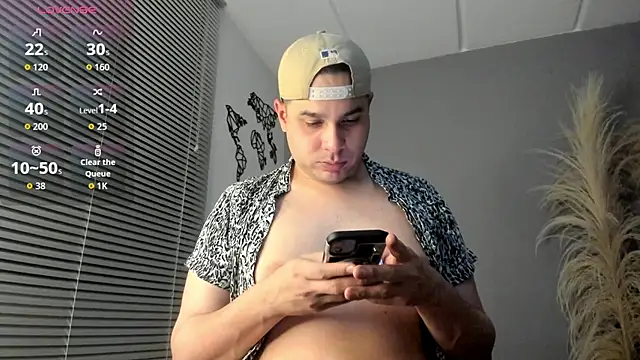 Latin boy surprisee online show from 1, 12, 2025