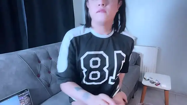 Arab tgirl online show from 13, 3, 2026