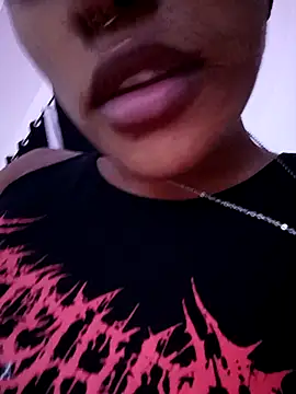 VictoireFeller online show from 13, 10, 2025