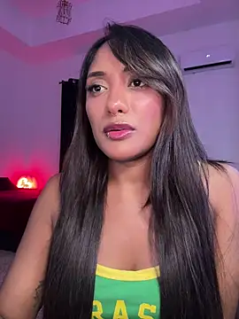 Snapshot of VictoireFeller chatting on 9, 2, 2026 VictoireFeller online show from 9, 2, 2026