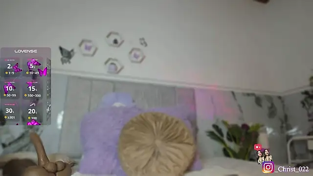 christal cutee online show from 14, 3, 2026