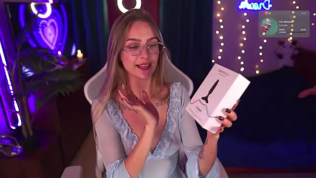 Snapshot of Kamila_icee chatting on 6, 11, 2025 Kamila icee online show from 6, 11, 2025