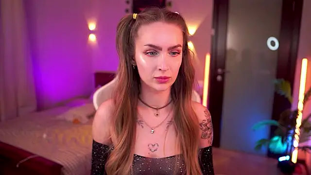 Kamila icee online show from 21, 3, 2026