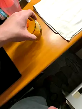 onbifeet online show from 17, 2, 2025