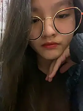 Krixxi22 online show from 27, 2, 2025