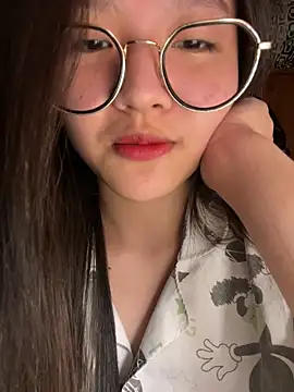 Krixxi22 online show from 6, 11, 2025