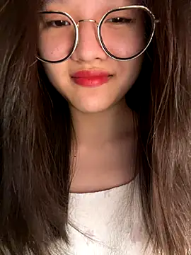 Krixxi22 online show from 8, 10, 2025