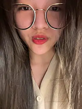 Krixxi22 online show from 5, 2, 2026