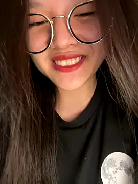 Krixxi22 online show from 24, 9, 2025