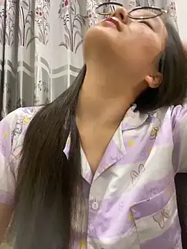 Krixxi22 online show from 14, 3, 2025