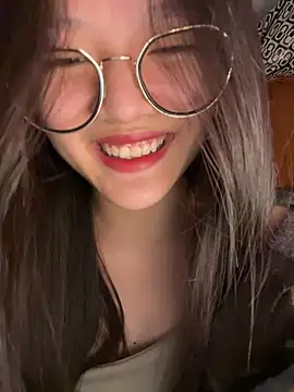 Krixxi22 online show from 7, 10, 2025