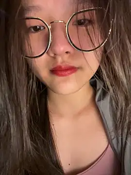 Krixxi22 online show from 11, 9, 2025