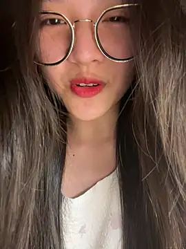 Krixxi22 online show from 25, 2, 2026