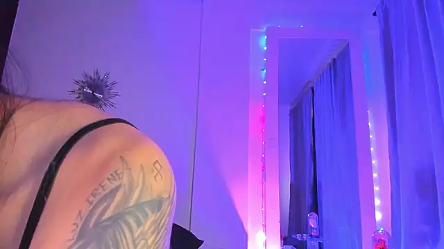 Snapshot of sam_carsonx chatting on 2, 3, 2026 sam carsonx online show from 2, 3, 2026