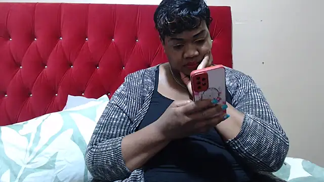 MIGHTYASSS online show from 4, 10, 2025