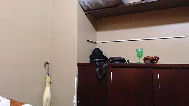 MIGHTYASSS online show from 21, 12, 2025